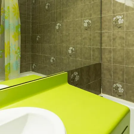 Les Indes Galantes- 23d- Vue Mer- 4 Pers Apartmán